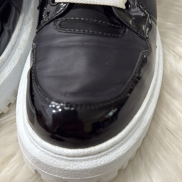 CHRISTIAN DIOR D Player High-Top Sneakers - Picture 9 of 15